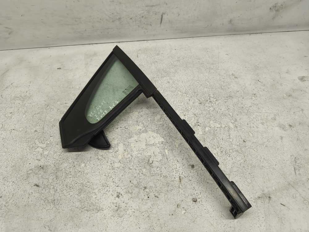 VITRE AVANT GAUCHE PEUGEOT - Vue 1